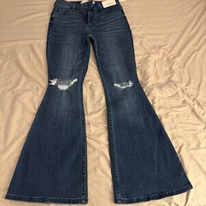 Hollister High Rise Distressed Flare Jeans NWT Size 4 SOLD